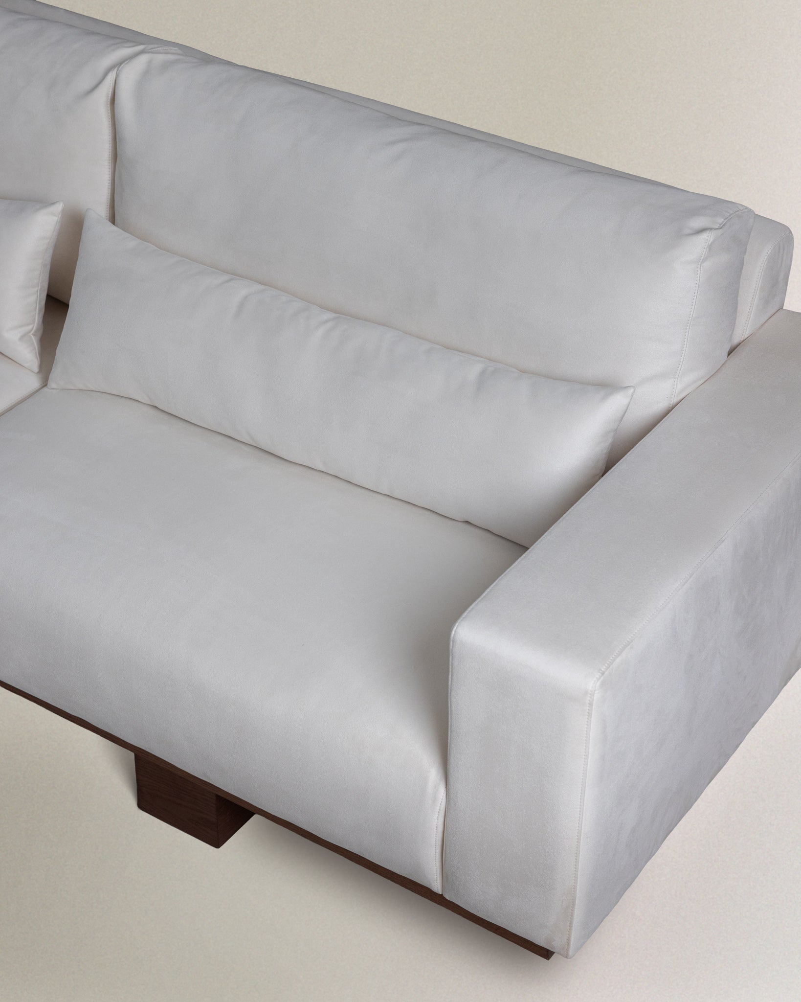 Alto Sofa