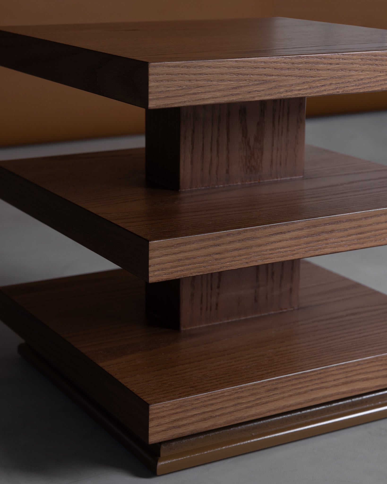 Echo Side Table