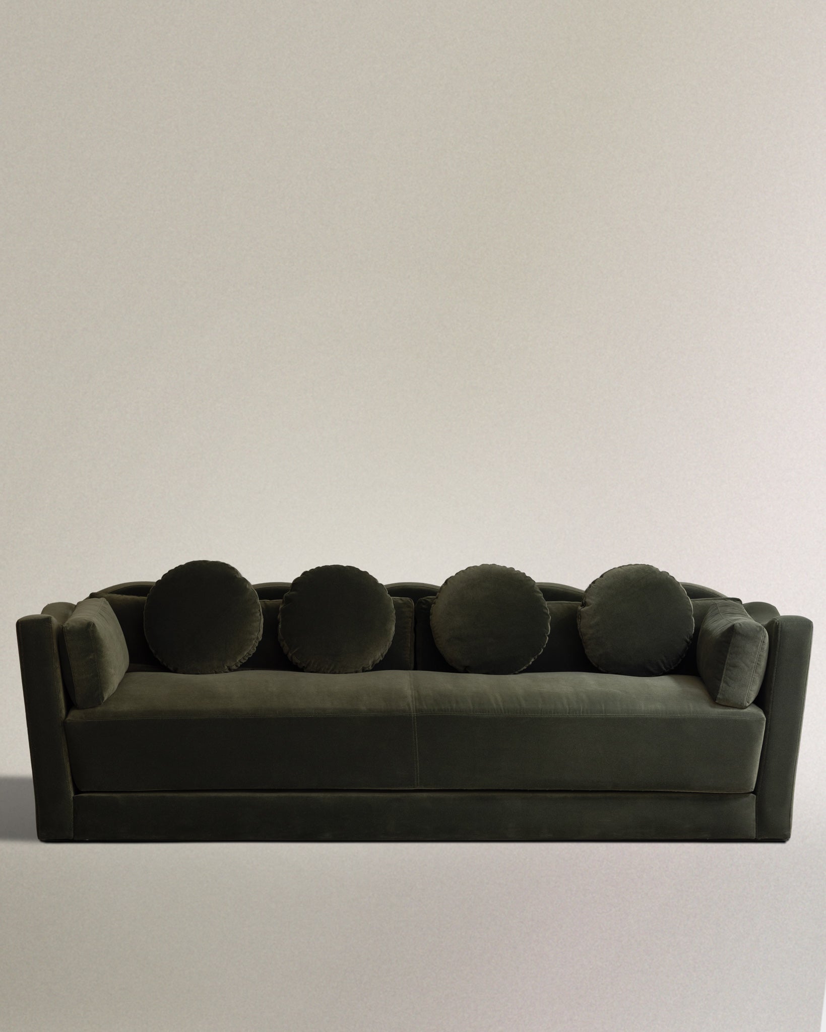 Oliva Sofa